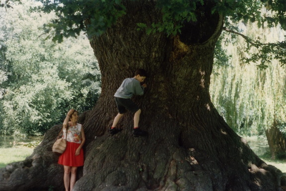 Linda Jo and Me[alex] on a large oak tree