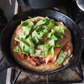 Sorrel, mint and smoked salmon pizza