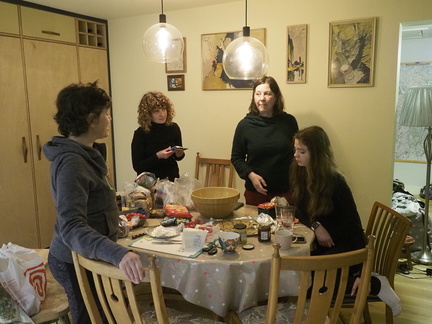 Laura, Via, Anna and Grace