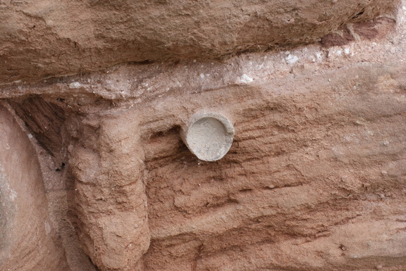 Curious thing in sandstone