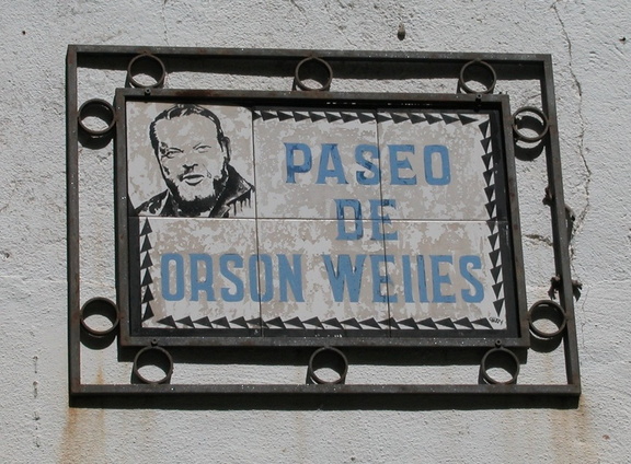 Orson Welles lived in Ronda. His ashes are there