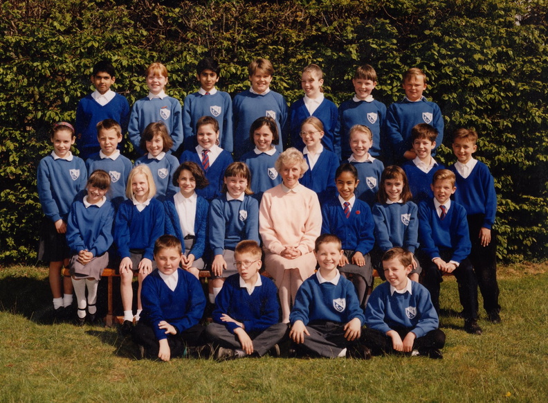 Farnham Royal Church of England Combined School. Mrs Penhale's class of 1992